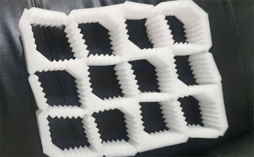 乌兰苹果内衬包装选型与采后保鲜运输技术指南